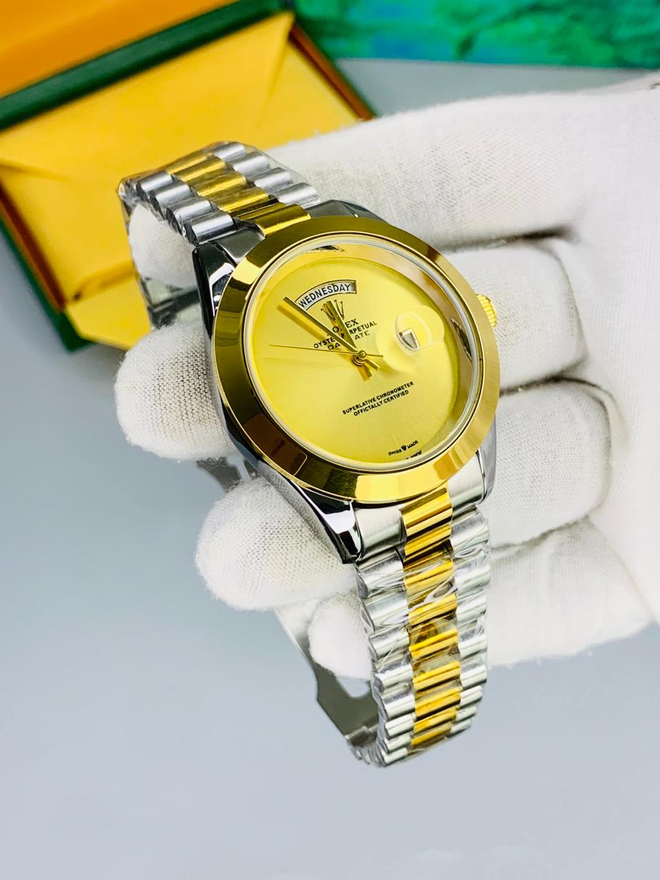 Plain Dial | Day&Date Working | High Quality (Silver Gold)