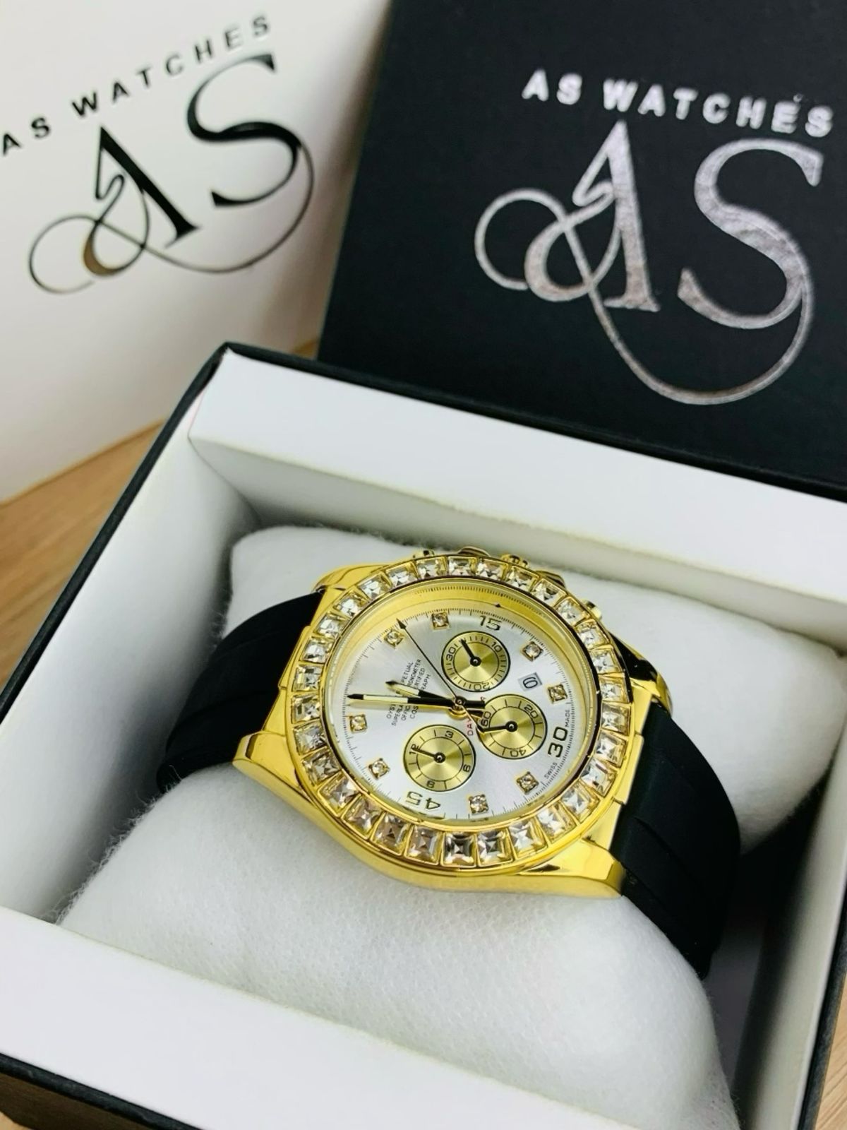 New Dt Gold White Model